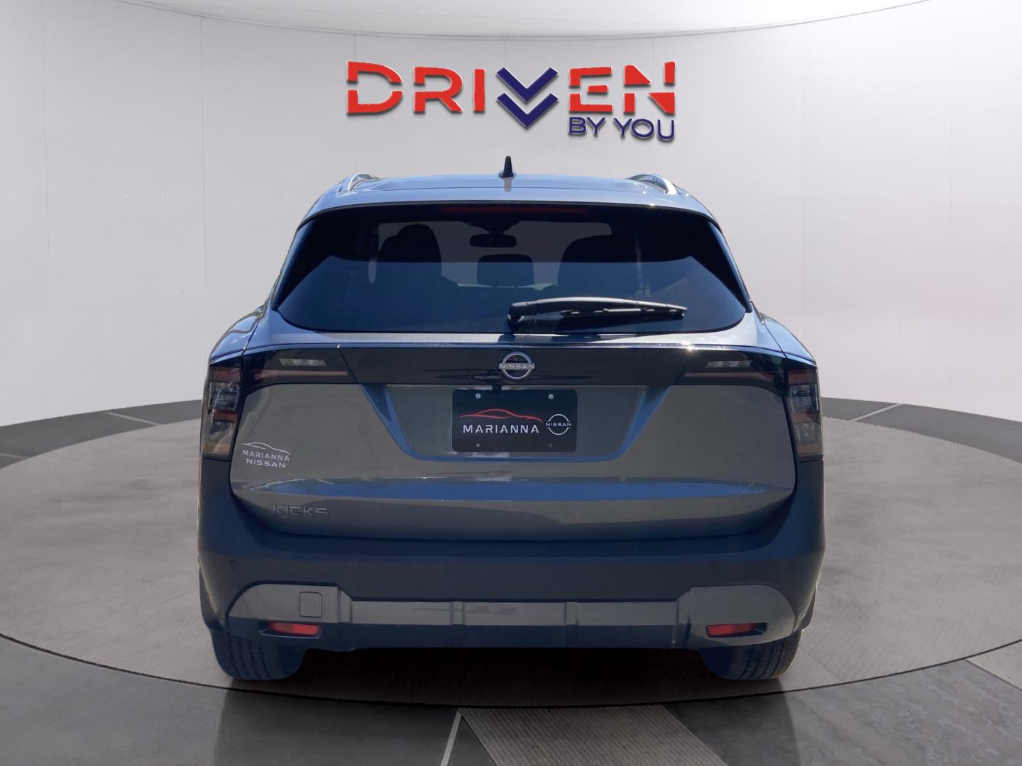 2026 Nissan Kicks SV photo 4