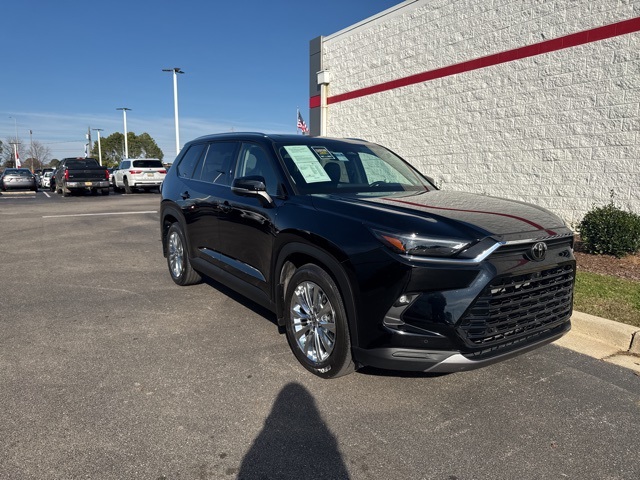 2024 Toyota Grand Highlander Platinum's photo