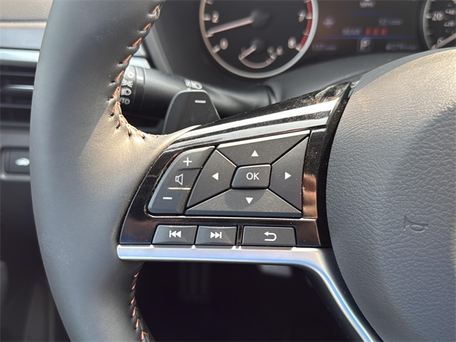 2025 Nissan Altima 2.5 SR photo 20