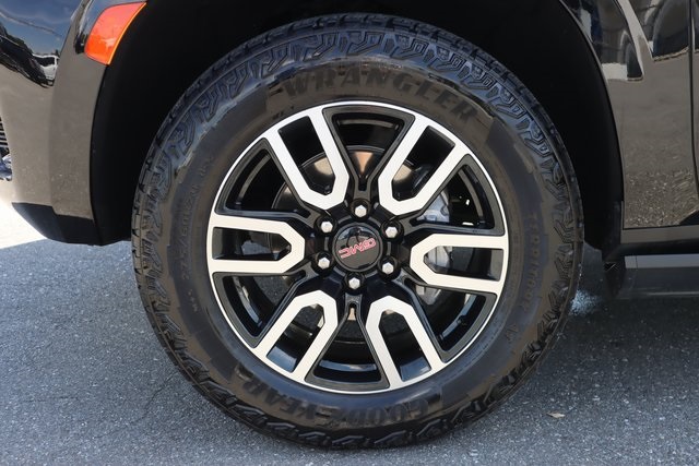 2023 Gmc Yukon AT4 photo 28