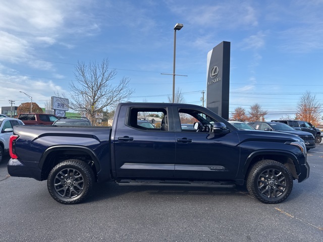 2023 Toyota Tundra Platinum photo 2
