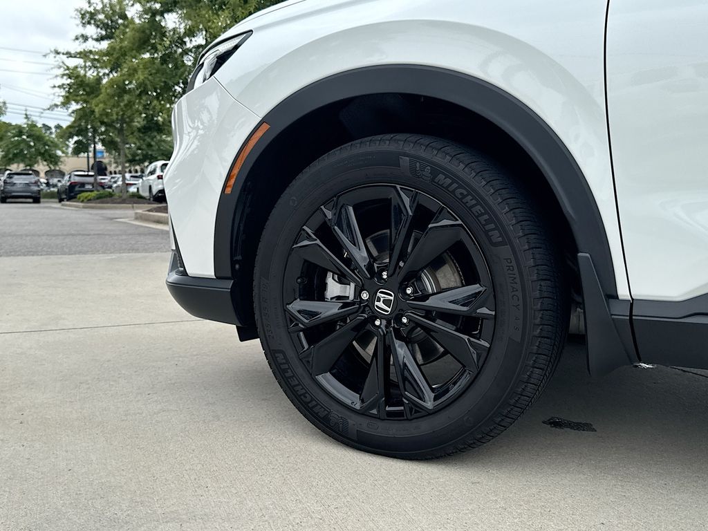 2024 Honda CR-V Hybrid Sport Touring photo 8