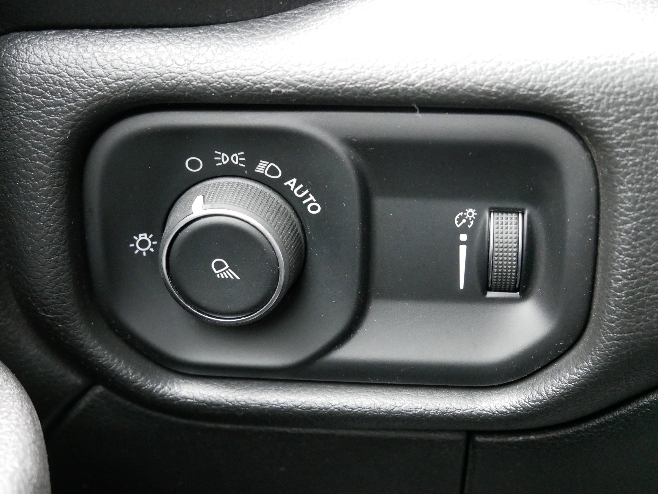 2021 Ram 3500 Tradesman photo 21
