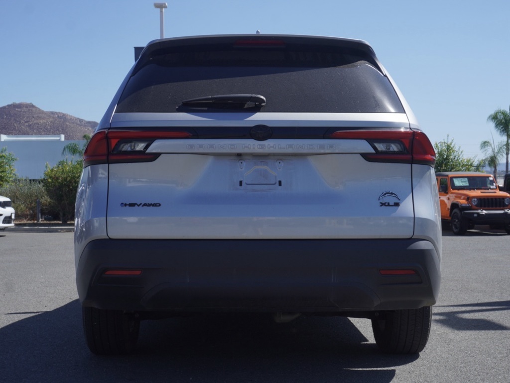 2024 Toyota Grand Highlander Hybrid XLE photo 4
