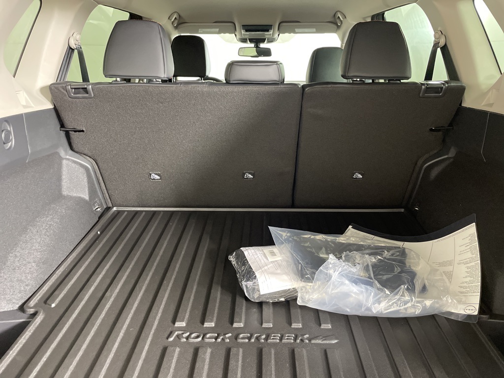 2026 Nissan Rogue SV photo 14