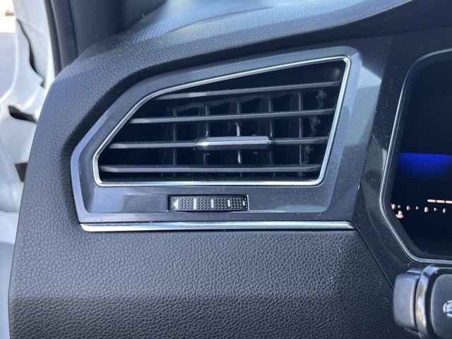 2022 Volkswagen Tiguan SE R-Line Black photo 29