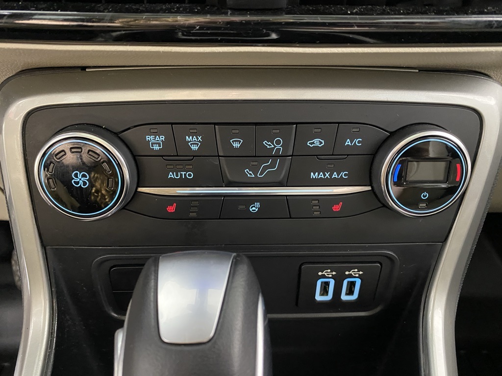 2020 Ford EcoSport Titanium photo 19