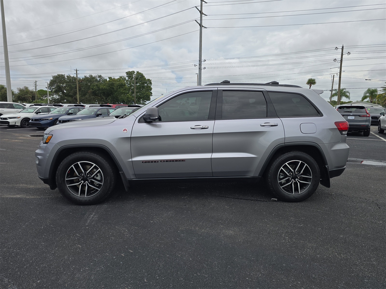 2021 Jeep Grand Cherokee Trailhawk photo 5