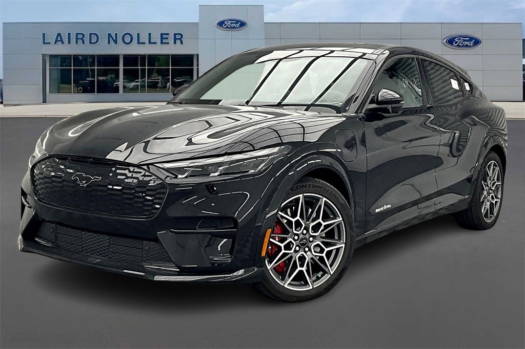 2025 Ford Mustang Mach-E GT AWD's photo