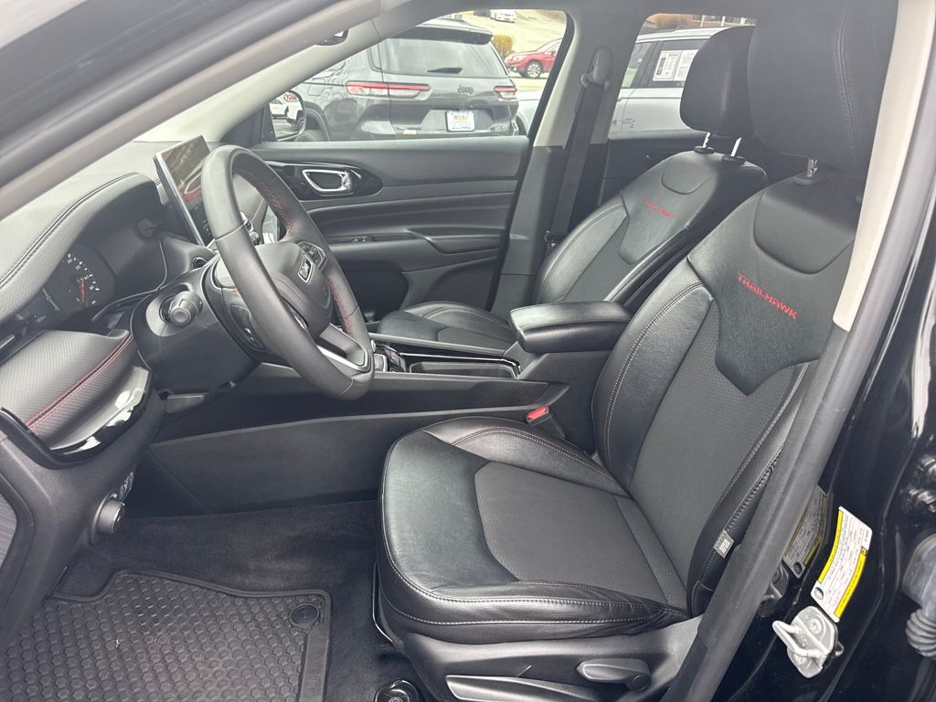 2022 Jeep Compass Trailhawk photo 4