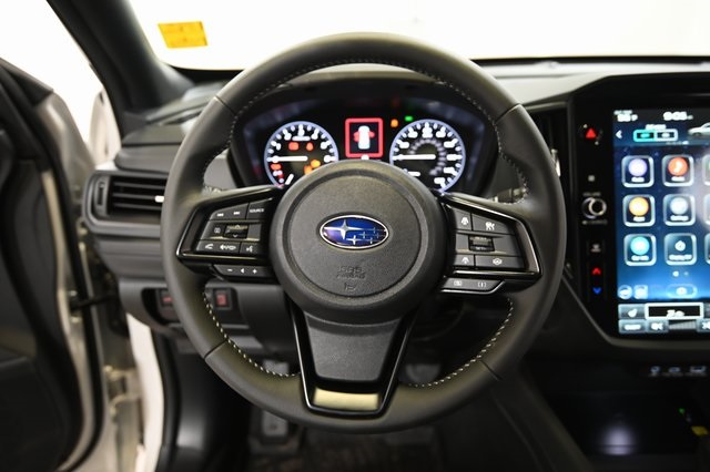 2025 Subaru Forester Premium photo 3