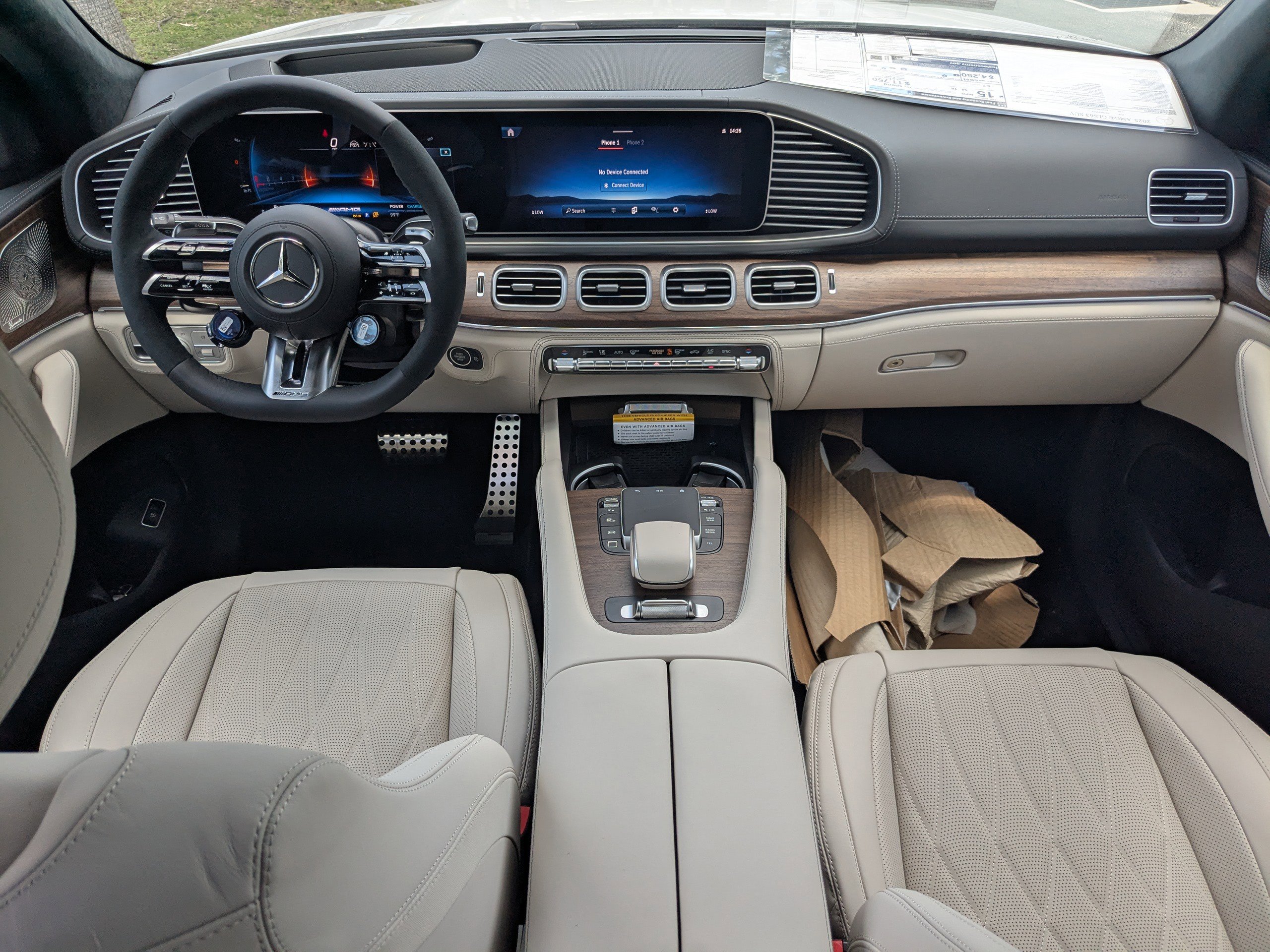 2025 Mercedes Benz GLS AMG 63 4MATIC photo 4