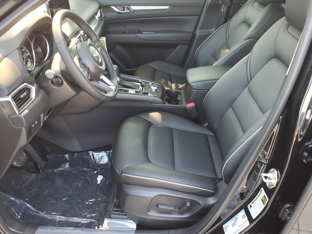 2025 Mazda CX-5 2.5 Select photo 15