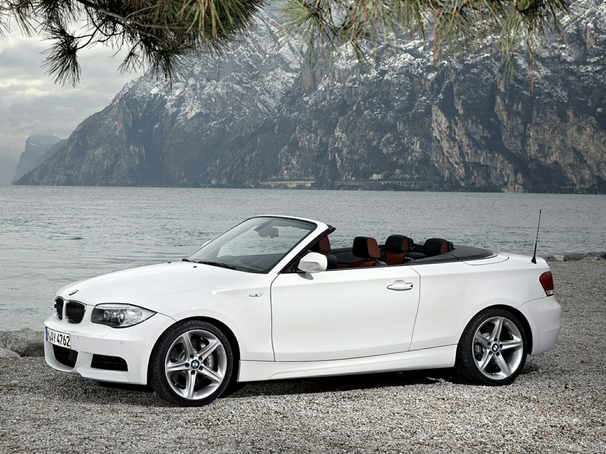 2013 BMW 1 Series 135i's photo