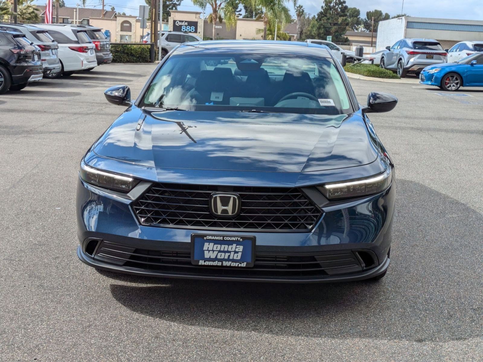 2025 Honda Accord 1.5T SE photo 2