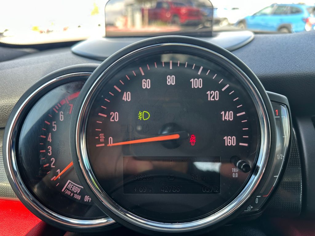 2019 Mini Cooper 4 Door Hardtop Signature photo 10