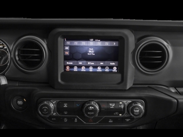 2022 Jeep Wrangler Unlimited Willys photo 2