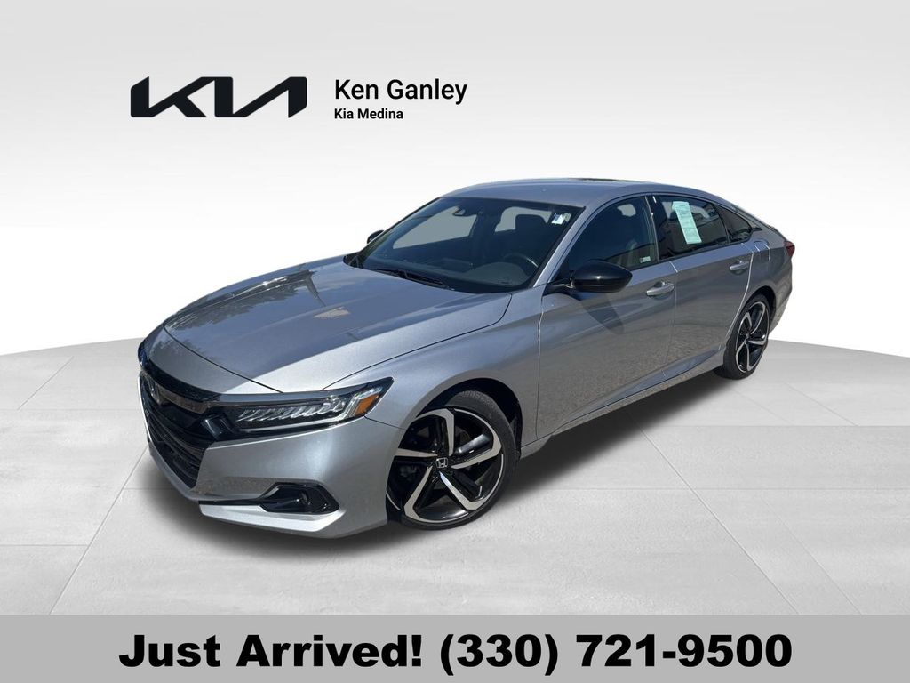 Used 2022 Honda Accord Sport with VIN 1HGCV1F31NA070289 for sale in Northfield, Minnesota