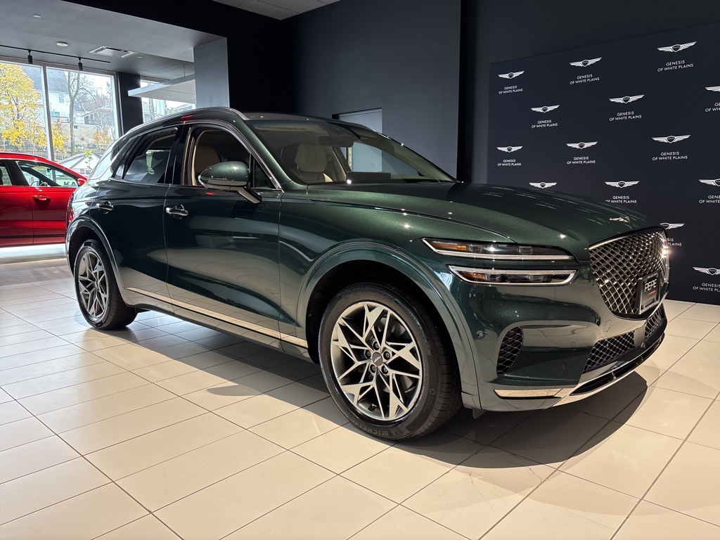 2022 GENESIS GV70 Standard