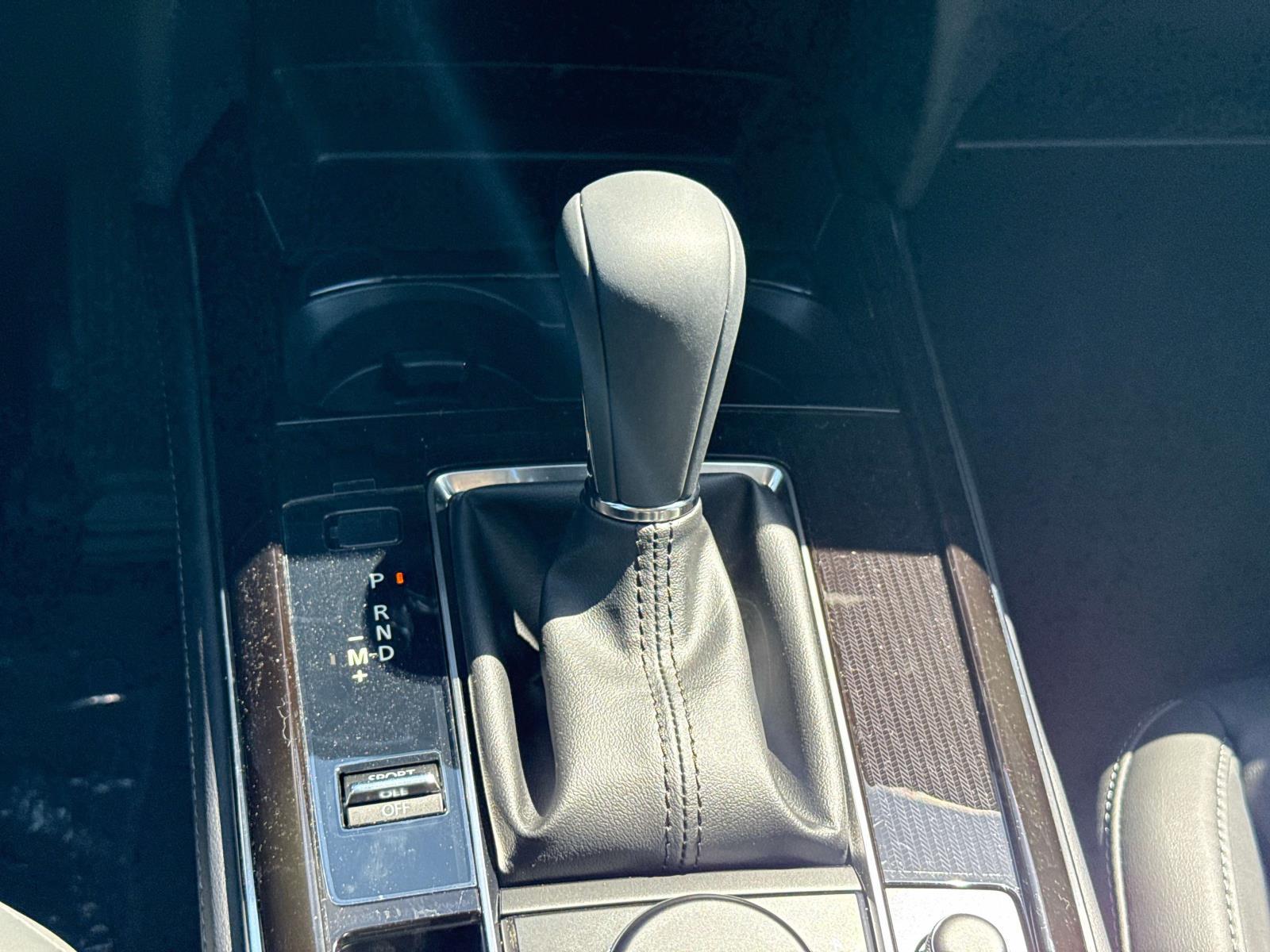 2025 Mazda CX-30 2.5 S Preferred photo 11