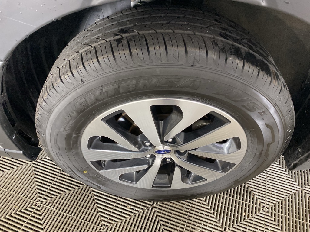 2023 Subaru Outback Premium photo 9