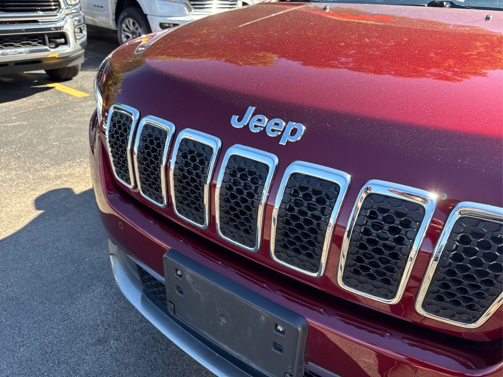2019 Jeep Cherokee Limited photo 15