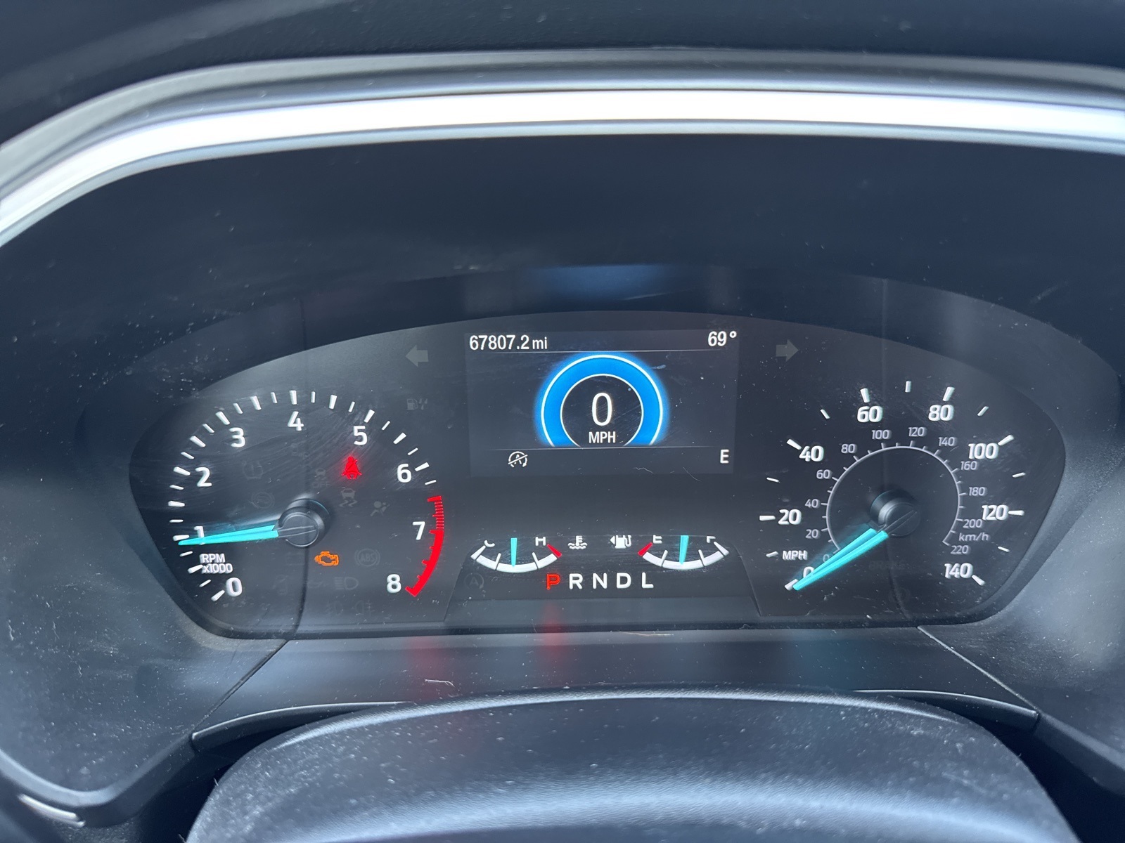 2020 Ford Escape SE photo 3