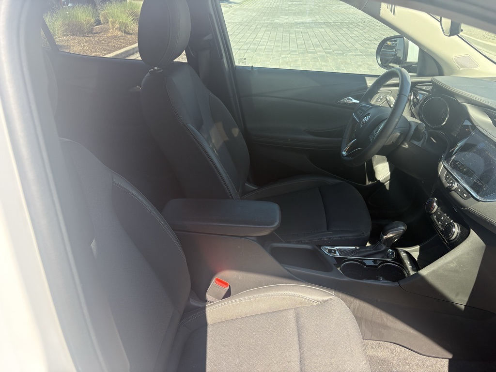 2022 Buick Encore GX Preferred photo 16