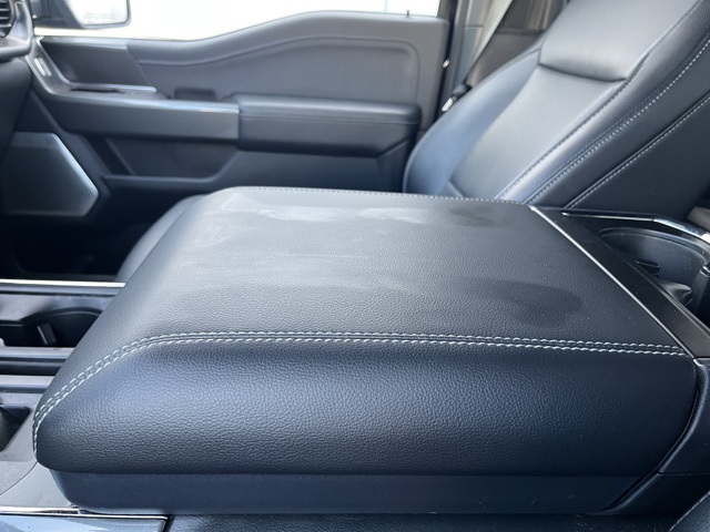 2022 Ford F-150 Lariat photo 39