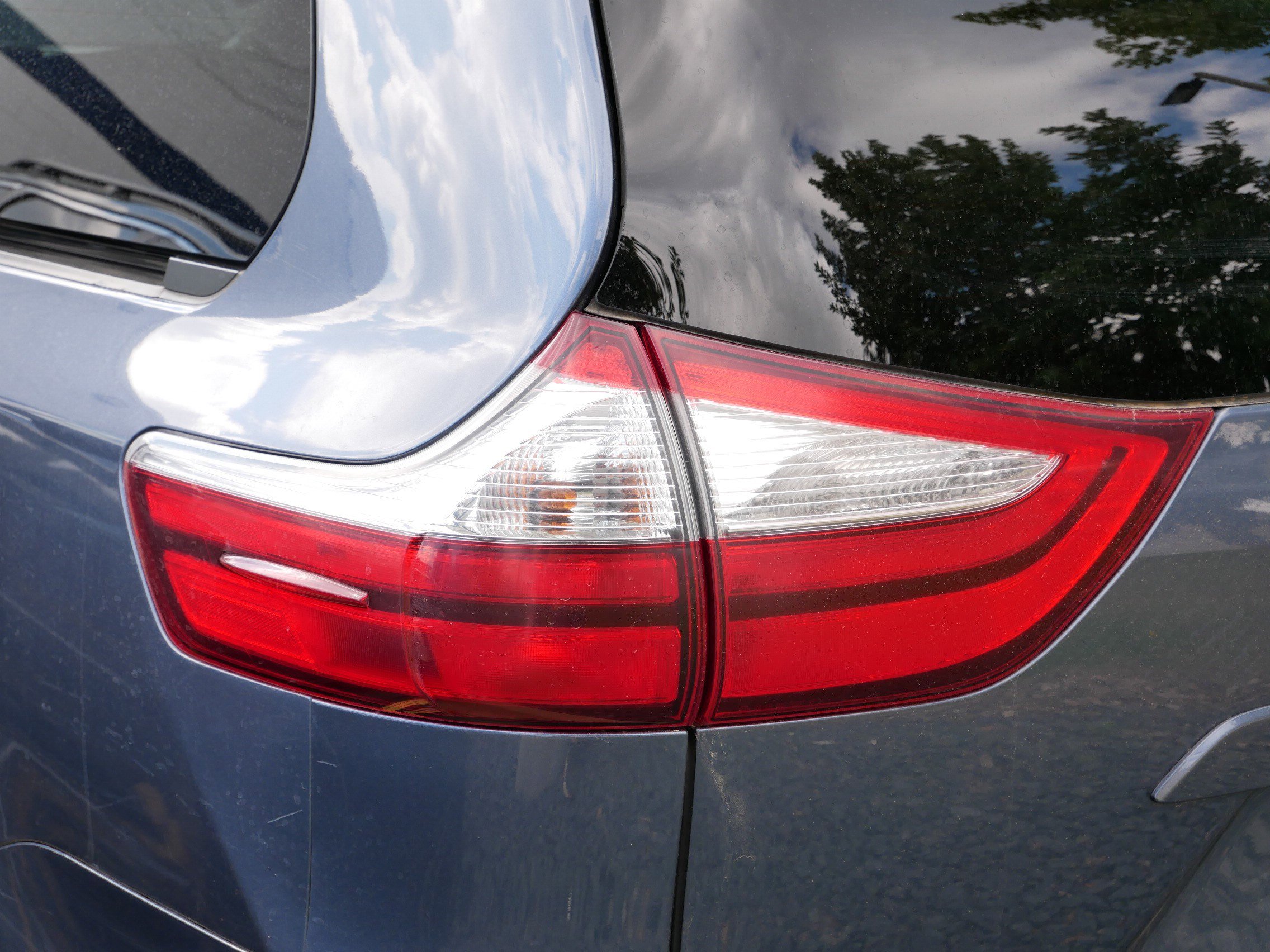 2015 Toyota Sienna XLE photo 4