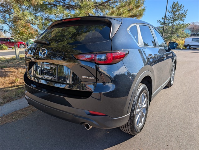 2023 Mazda CX-5 2.5 S Preferred photo 3