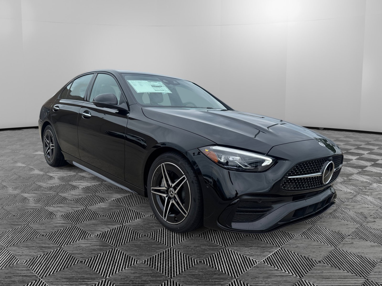 2025 Mercedes-Benz C-Class Sedan C 300's photo