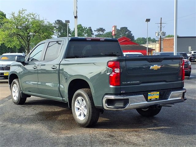 2025 Chevrolet Silverado 1500 LT photo 9