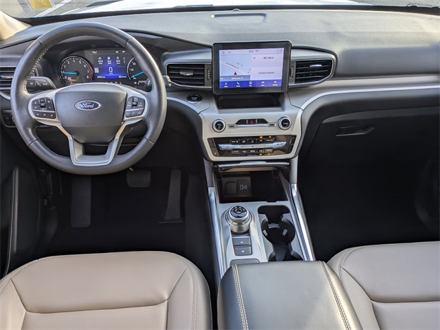 2023 Ford Explorer XLT photo 14