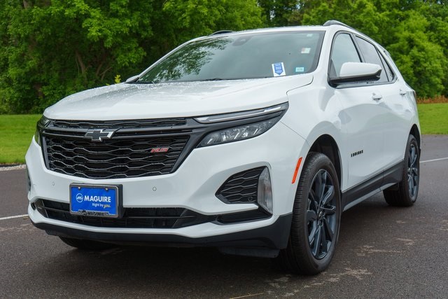 2024 Chevrolet Equinox RS photo 2