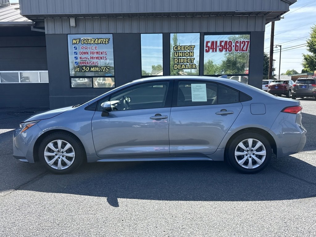2022 Toyota Corolla LE photo 8