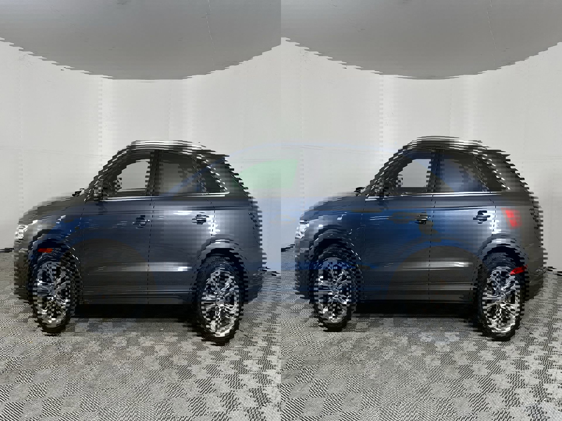 2017 Audi Q3 Premium Plus photo 5