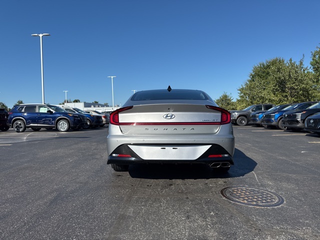 2021 Hyundai Sonata Limited photo 4