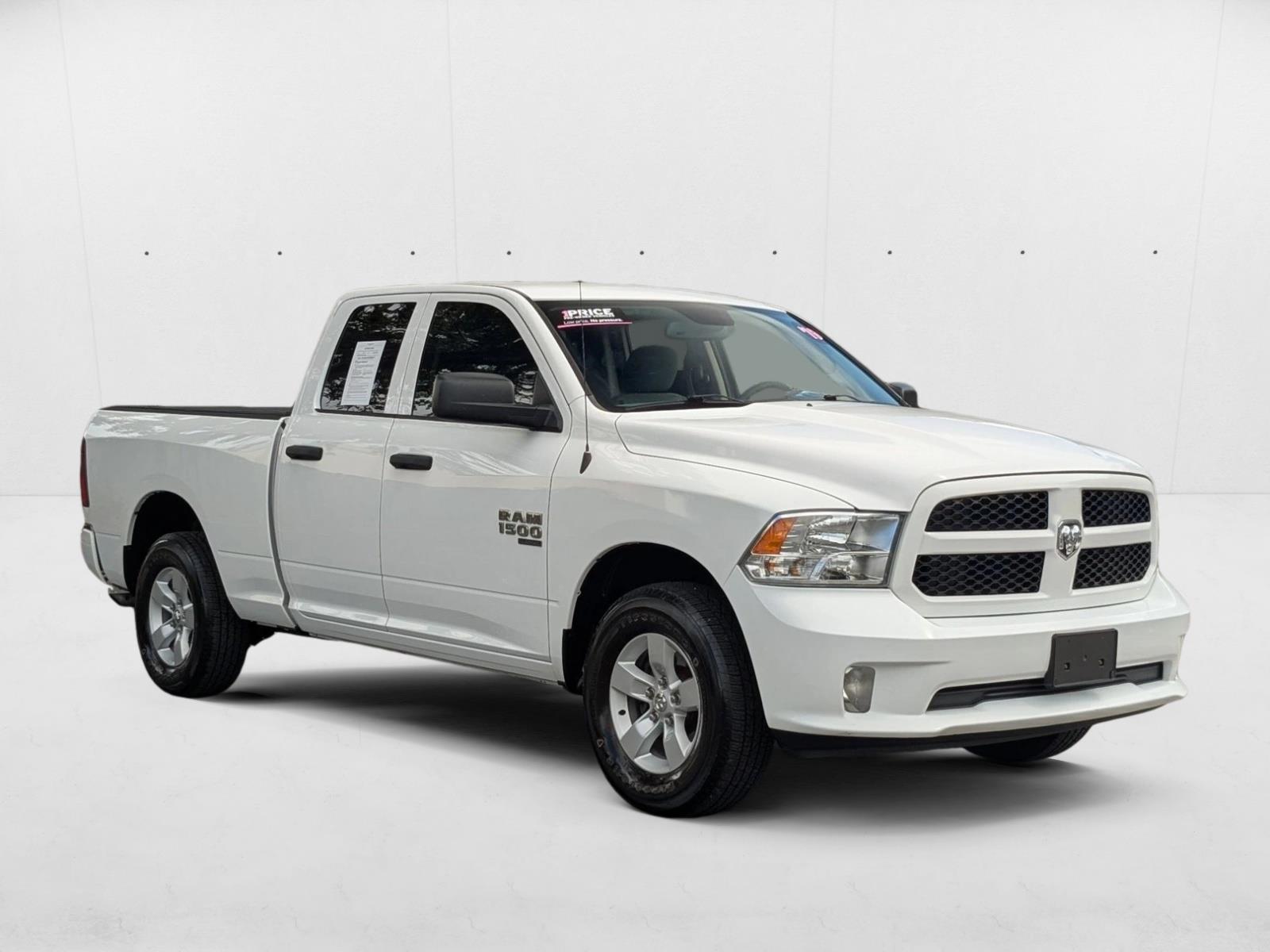 2019 Ram 1500 Classic Express photo 3