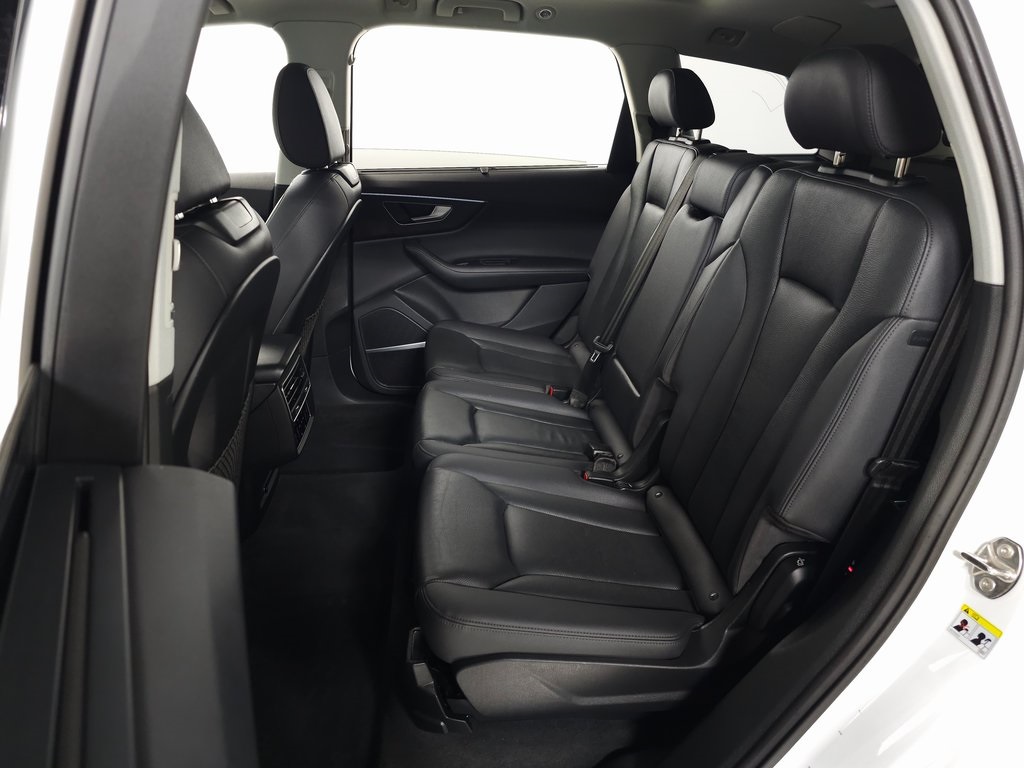 2023 AUDI Q7 - Image 35
