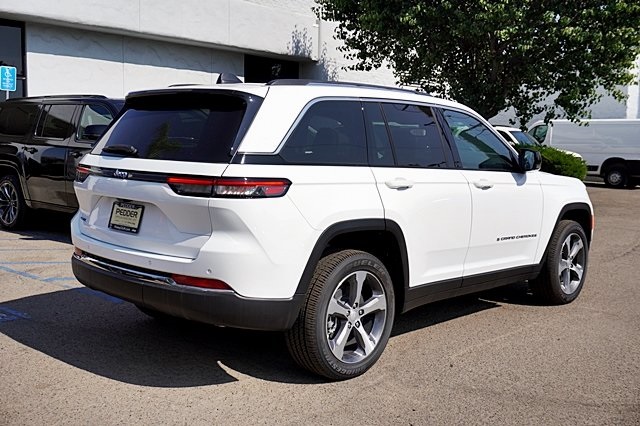 New 2023 Bright White Clear-Coat Exterior Paint Jeep 4xe image 9