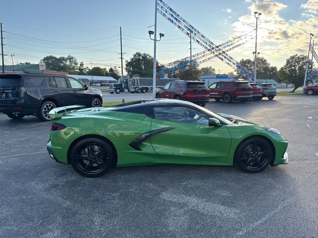 2026 Chevrolet Corvette Stingray 2LT photo 9
