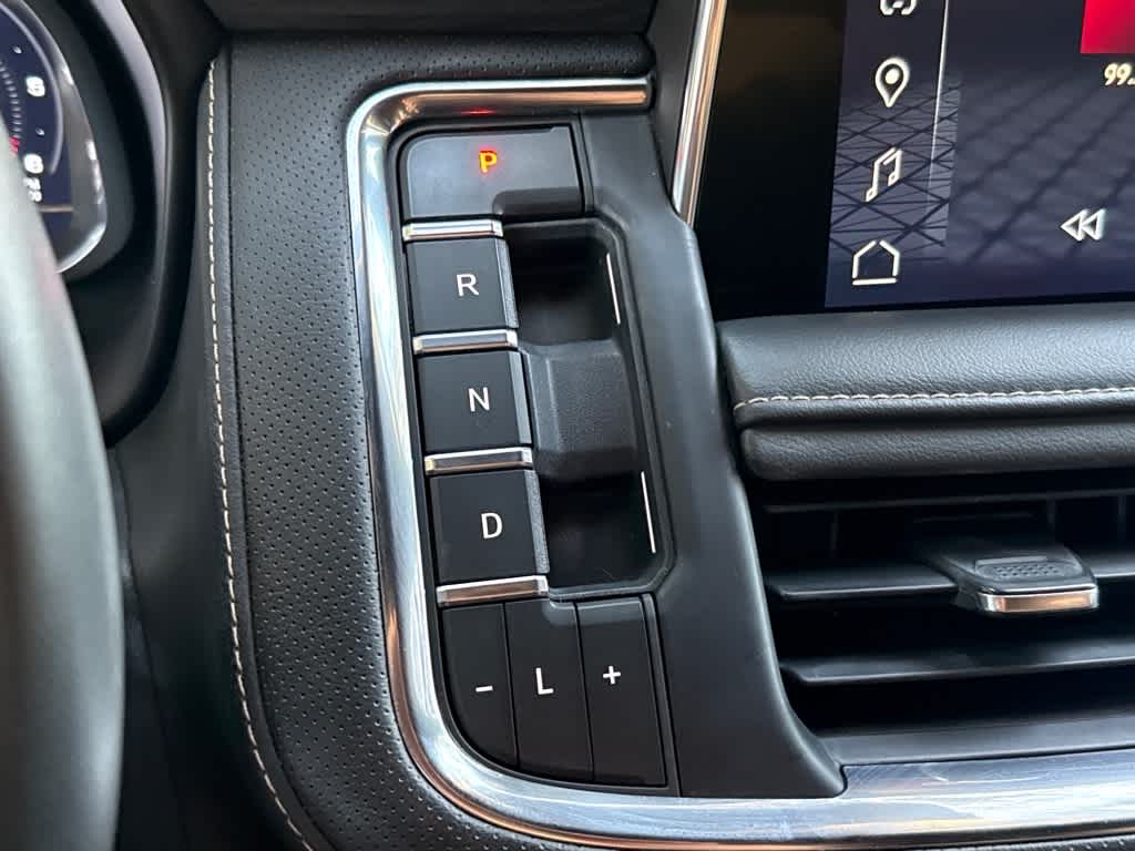 2023 Gmc Yukon SLT photo 19