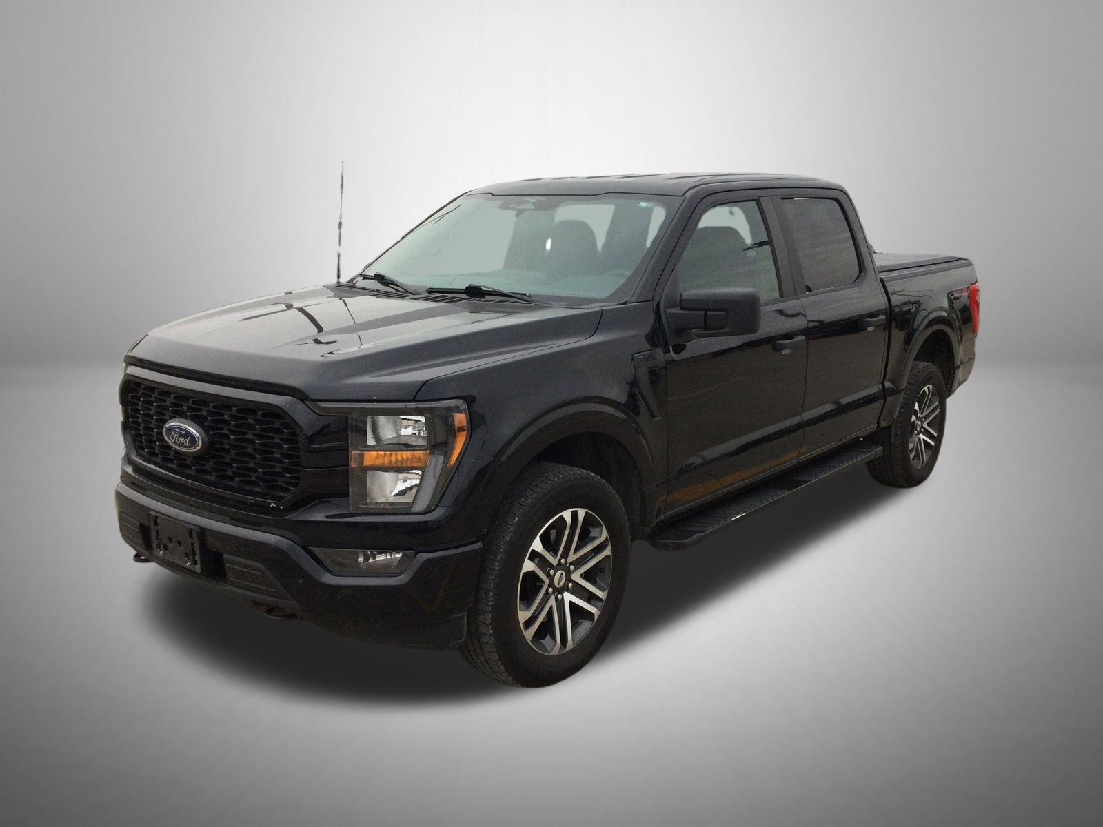 2023 Ford F-150 XL's photo