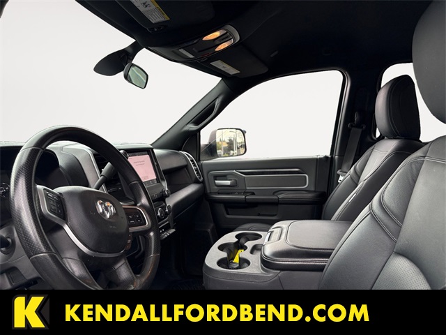 2022 Ram 3500 Big Horn photo 3