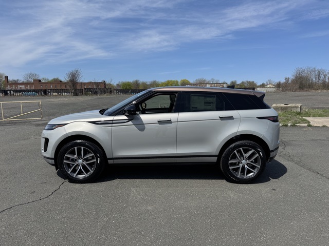 2026 Land Rover Range Rover Evoque S photo 2