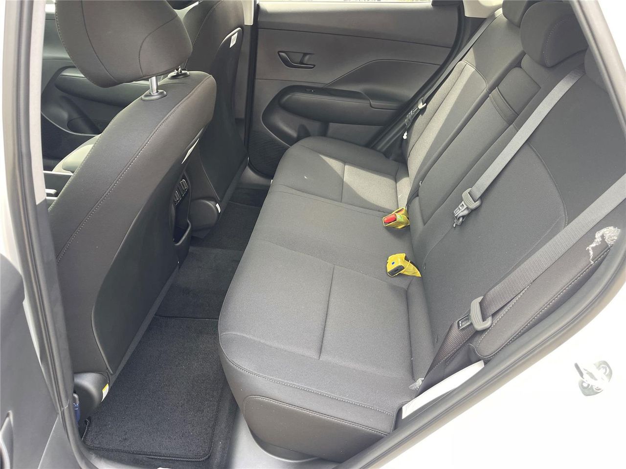 2026 Hyundai Kona SEL photo 6