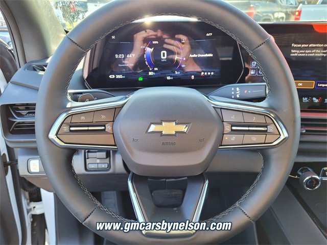 2025 Chevrolet Silverado EV LT photo 11