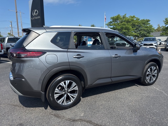 2023 Nissan Rogue SV photo 3