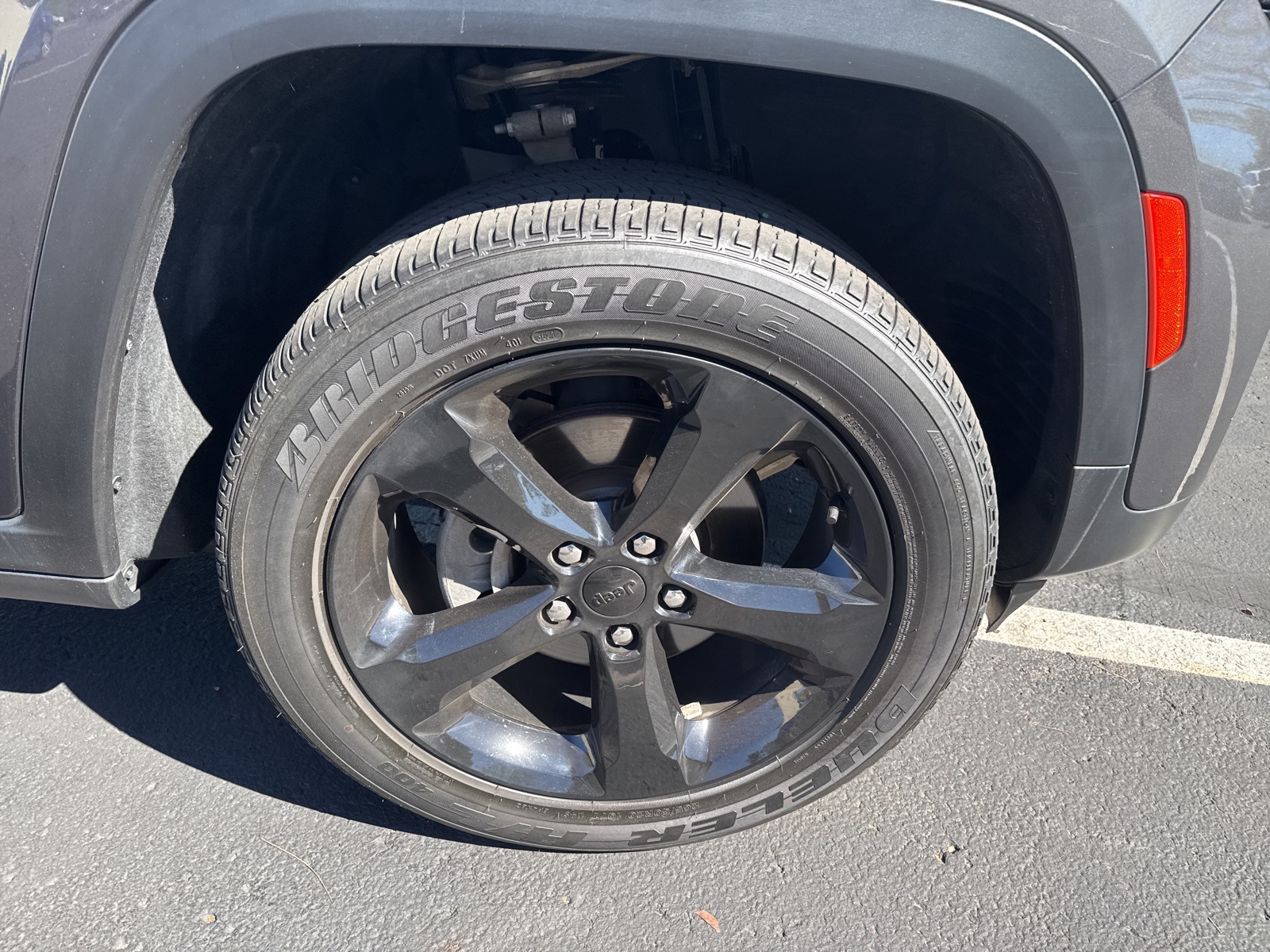 2022 Jeep Grand Cherokee Altitude photo 4